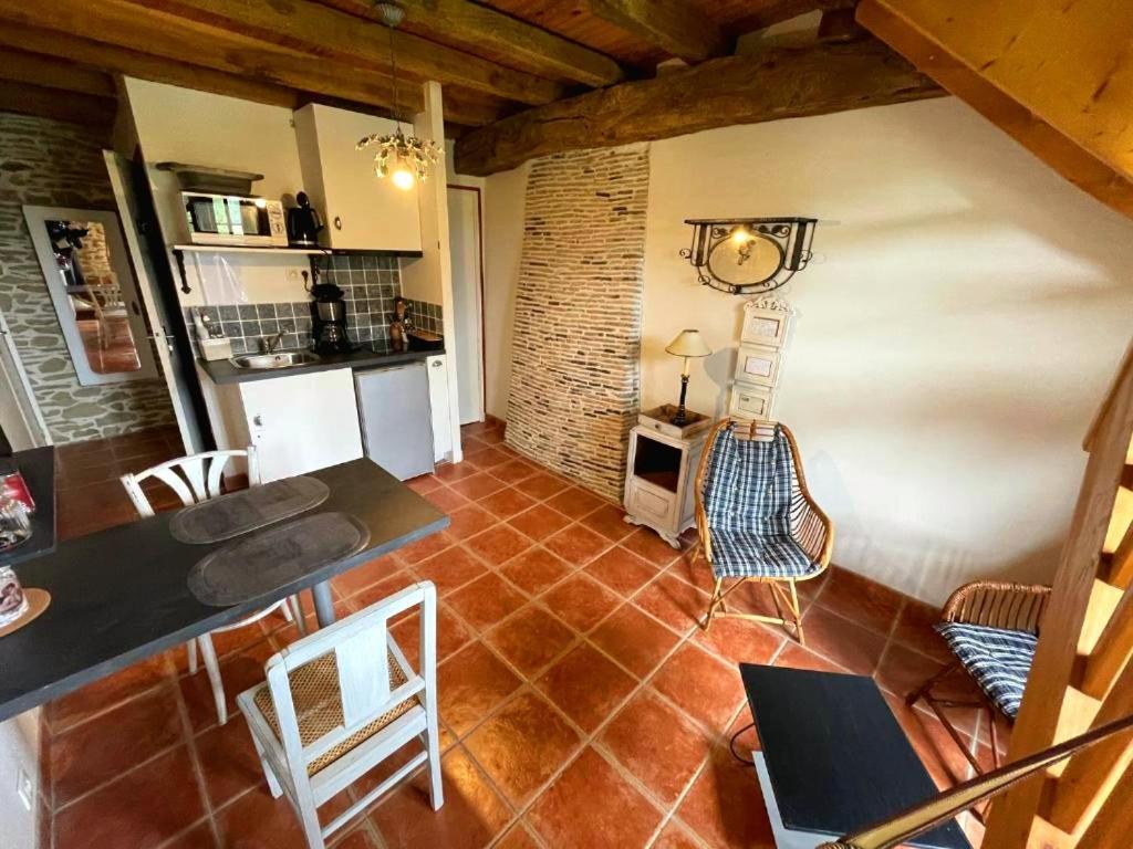 Appart' D'Hotes , Ch Et Gite Au Manoir De La Haute Pilais Шантпі Екстер'єр фото